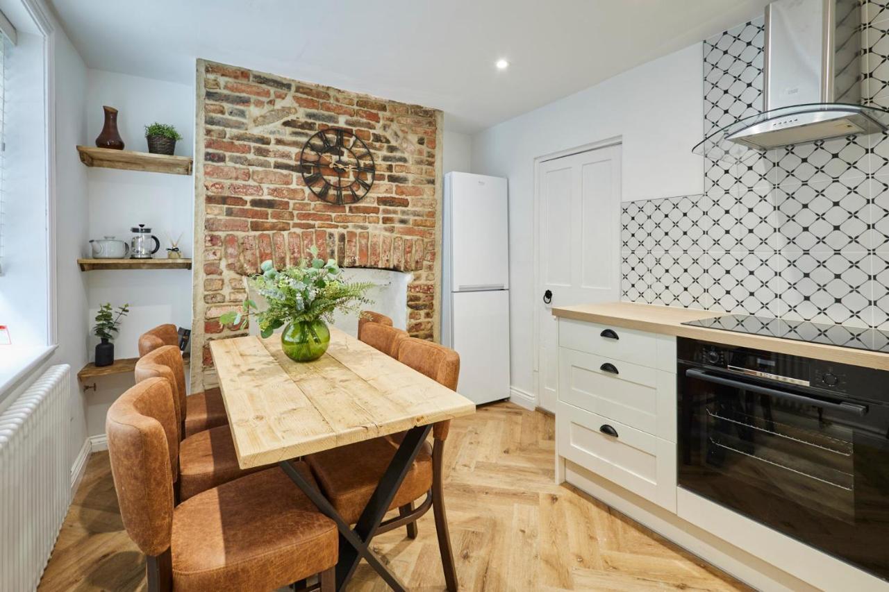 Host & Stay - Cragg Cottage Whitby Exterior photo